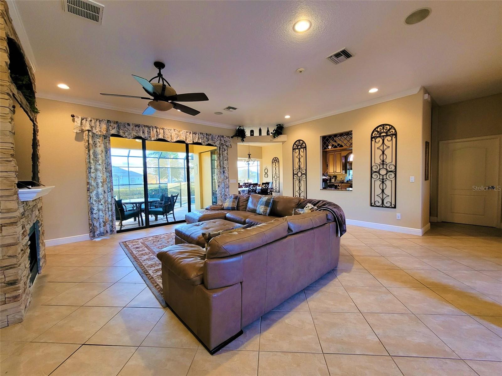 11573 SW DALLAS DR N, LAKE SUZY, FL, 34269