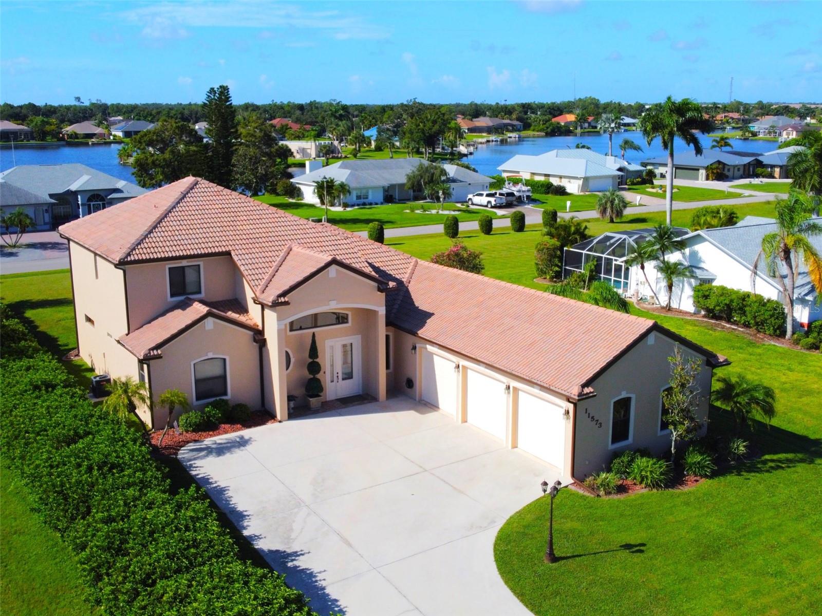 11573 SW DALLAS DR N, LAKE SUZY, FL, 34269