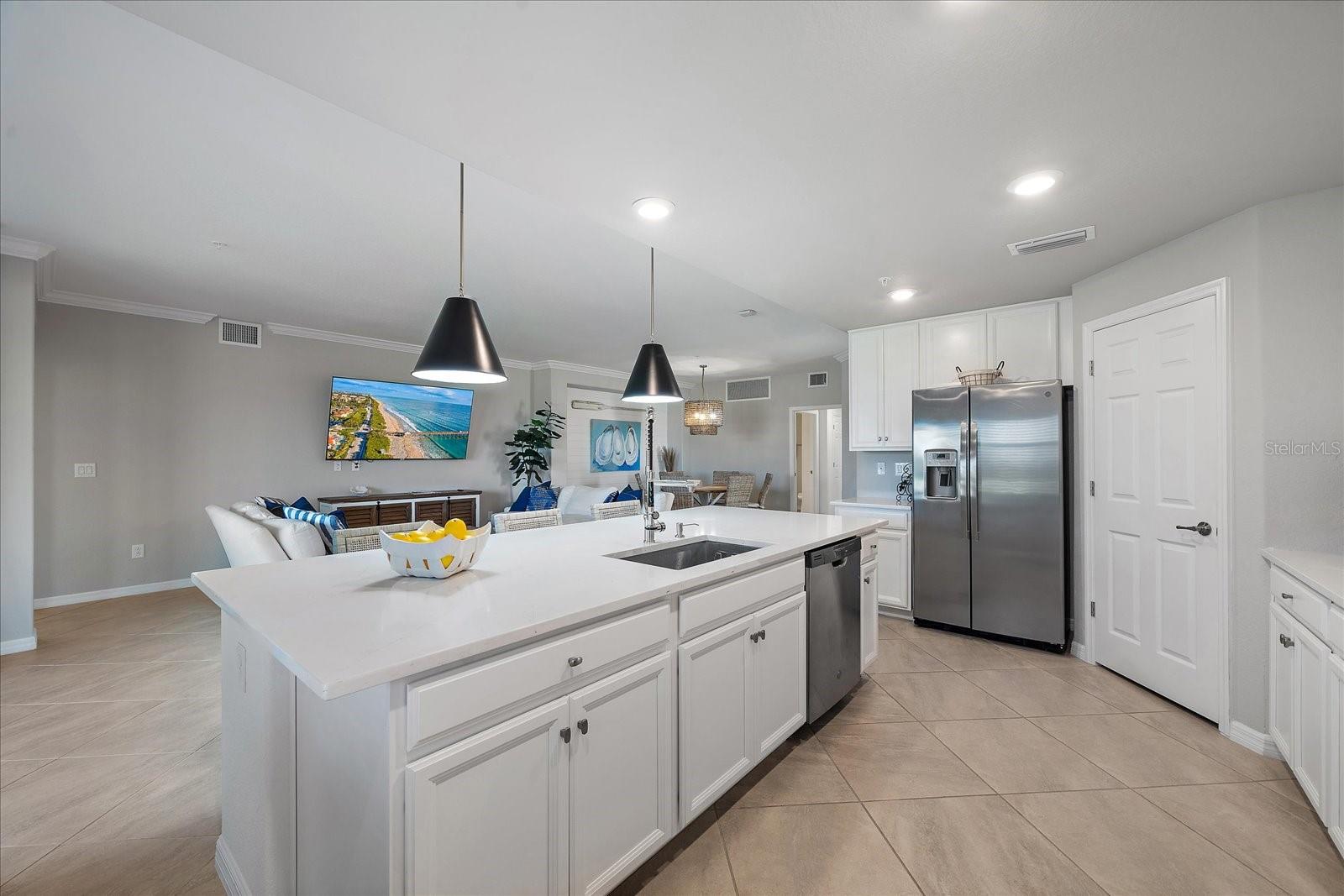 18113 GAWTHROP DRIVE #101, LAKEWOOD RANCH, FL, 34211