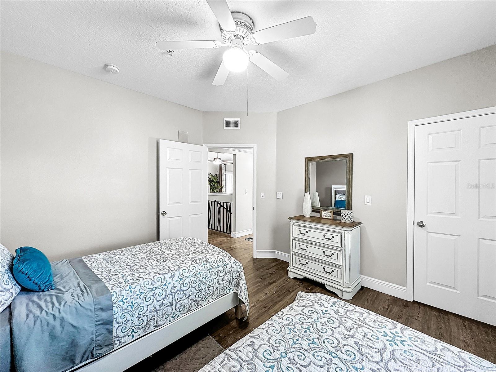 14205 FALLS CHURCH DR #2002, ORLANDO, FL, 32837