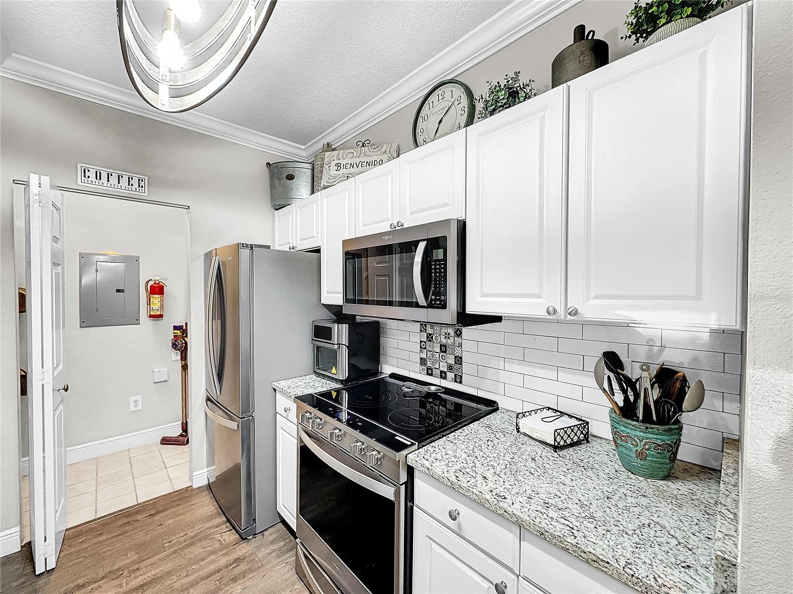 14205 FALLS CHURCH DR #2002, ORLANDO, FL, 32837