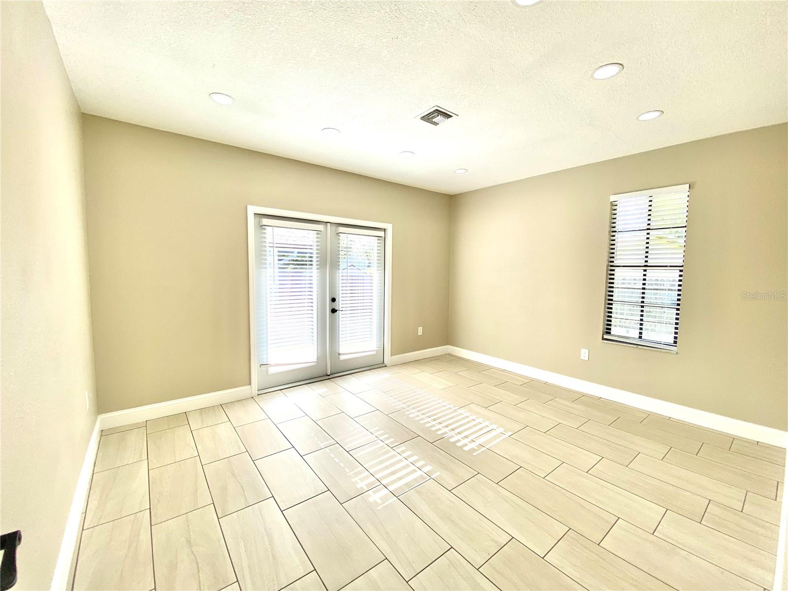 2561 NURSERY RD #D, CLEARWATER, FL, 33764