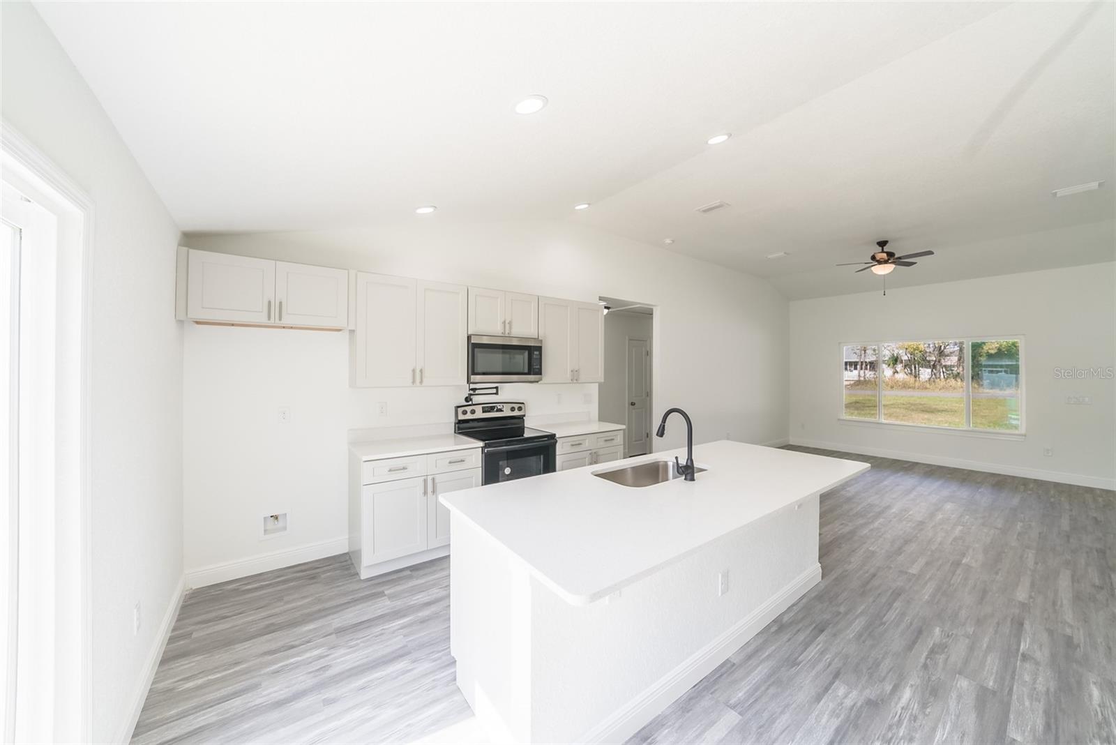 13026 NE 6 PL, SILVER SPRINGS, FL, 34488