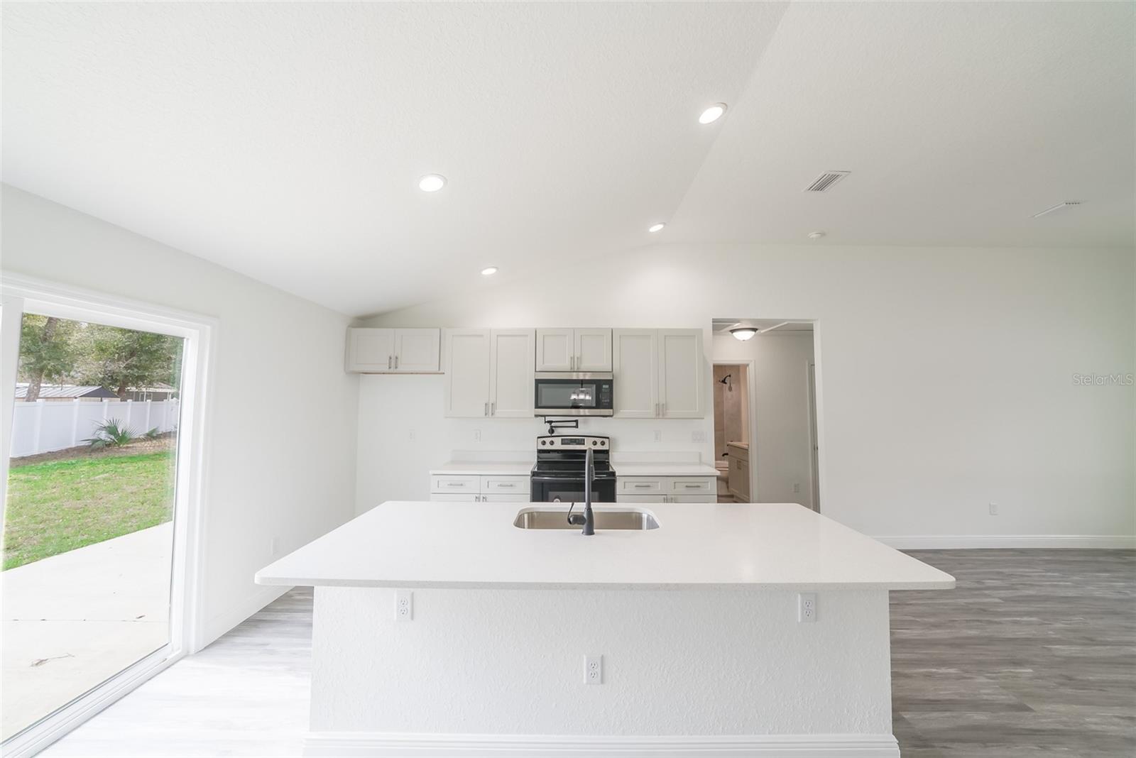 13026 NE 6 PL, SILVER SPRINGS, FL, 34488