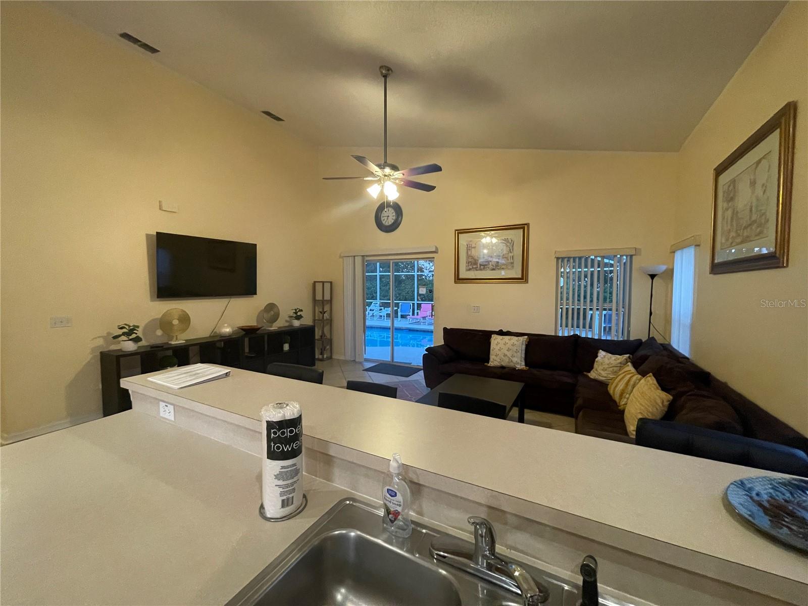 501 CASTLEMAIN CIR, DAVENPORT, FL, 33897