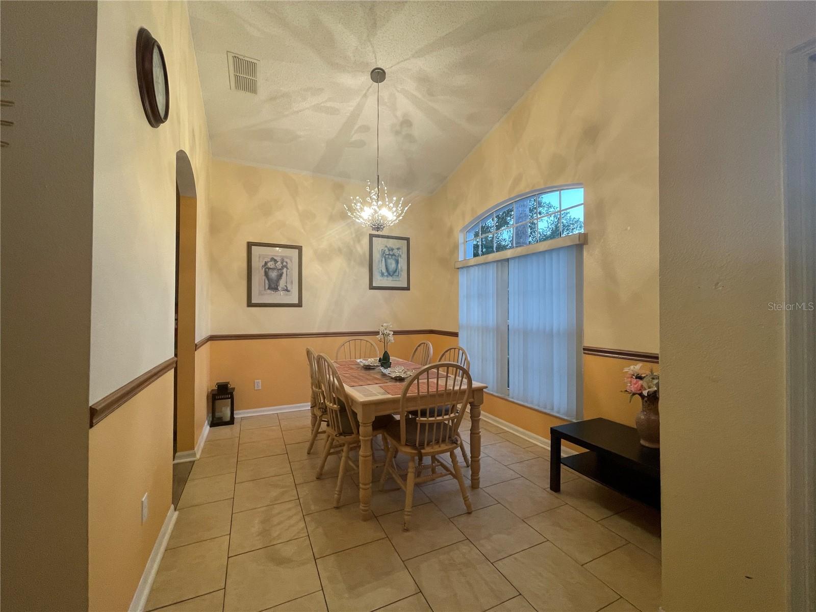 501 CASTLEMAIN CIR, DAVENPORT, FL, 33897