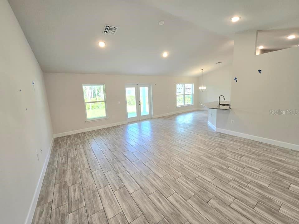 18306 SARCEE AVE, PORT CHARLOTTE, FL, 33948