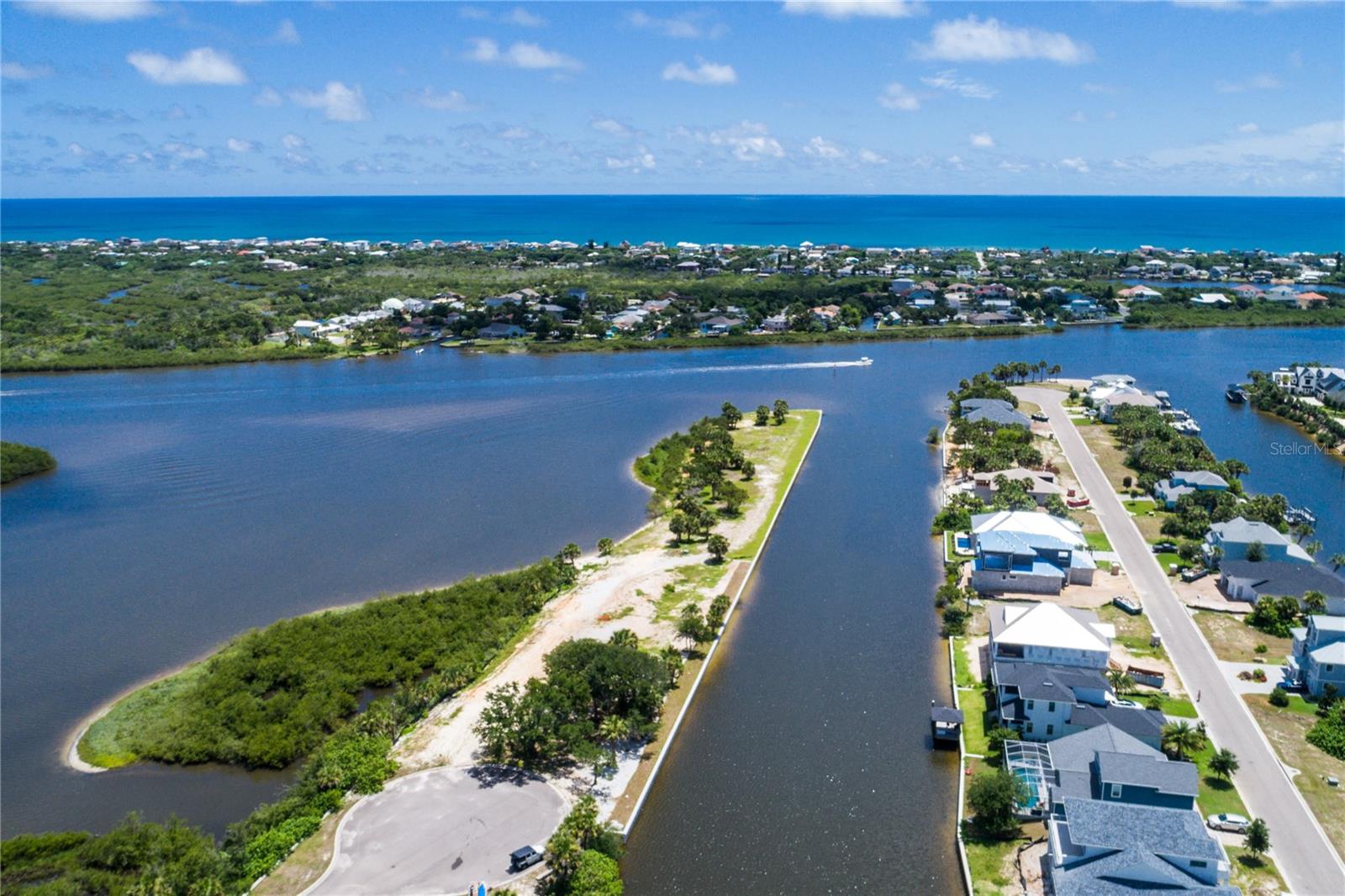 140 MARSH PT, FLAGLER BEACH, FL, 32136