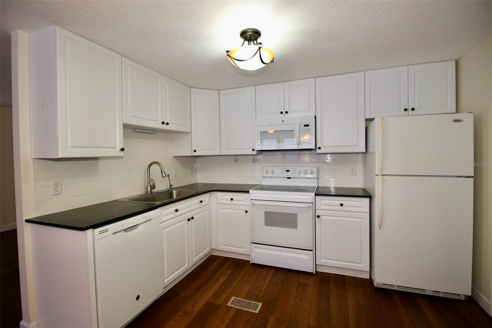 82315 1ST AVE N #315, PINELLAS PARK, FL, 33781