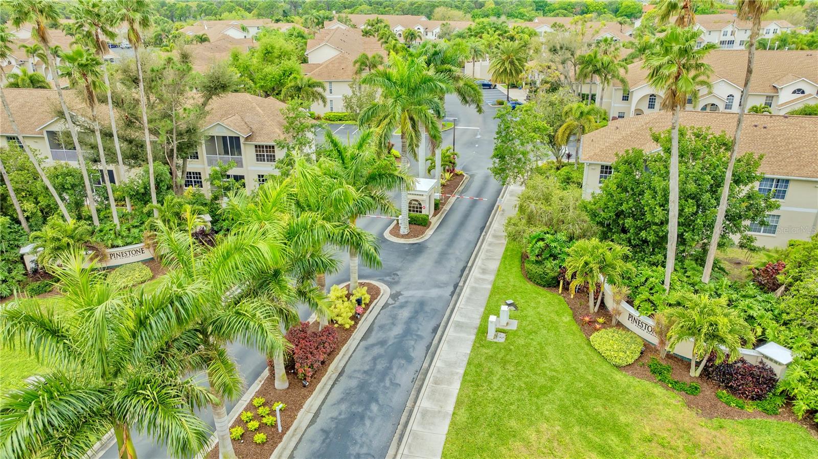 8389 WINGATE DR #2322, SARASOTA, FL, 34238