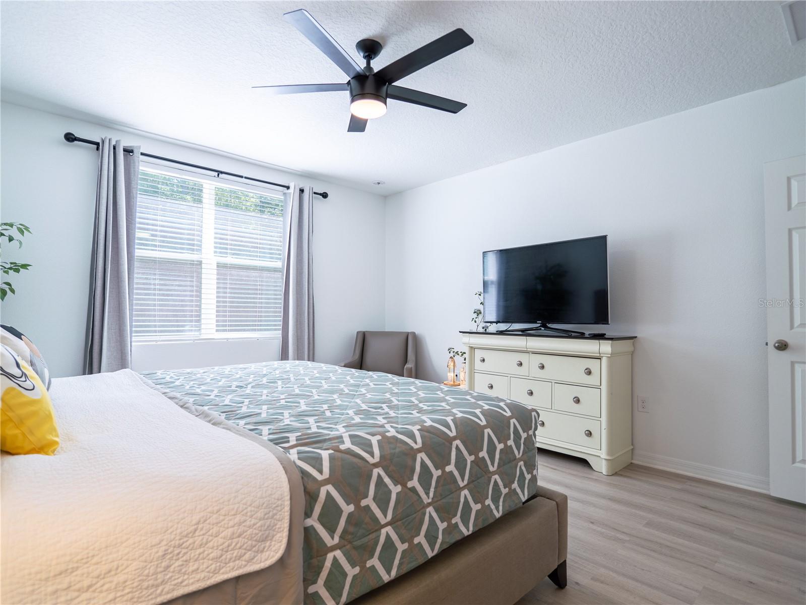 573 VISTA VILLAGES BLVD, DAVENPORT, FL, 33896