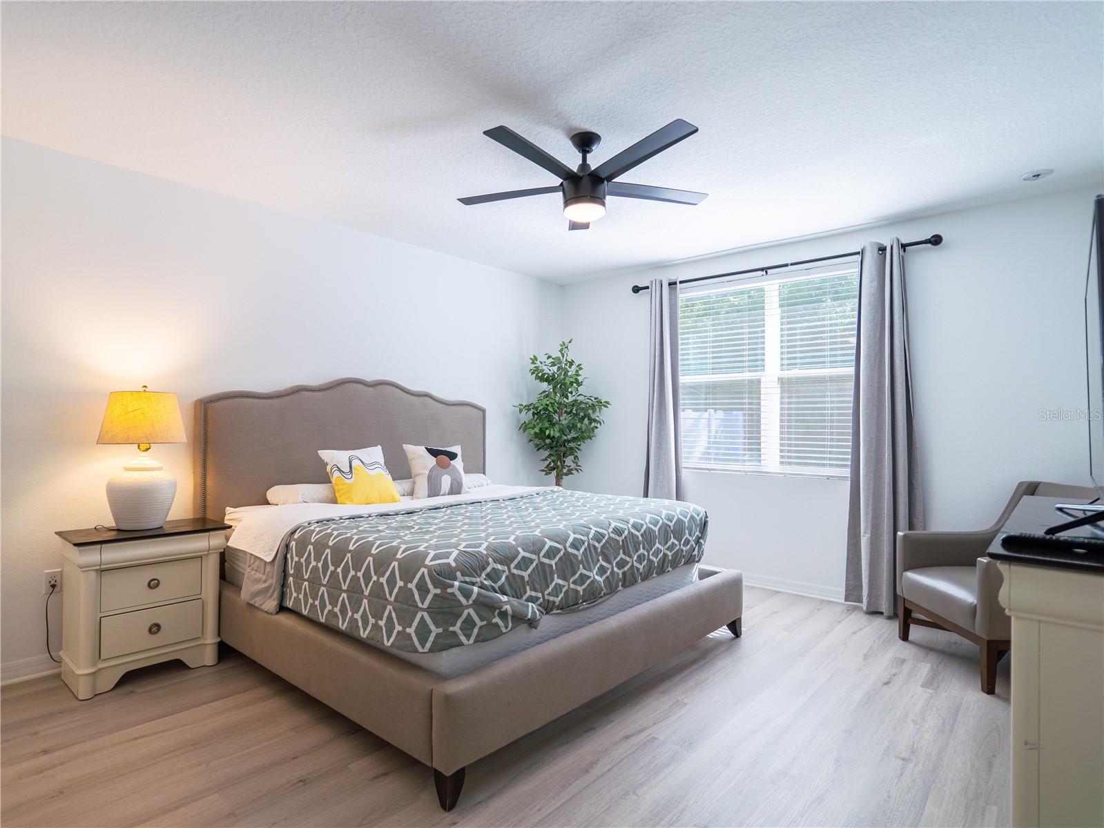 573 VISTA VILLAGES BLVD, DAVENPORT, FL, 33896