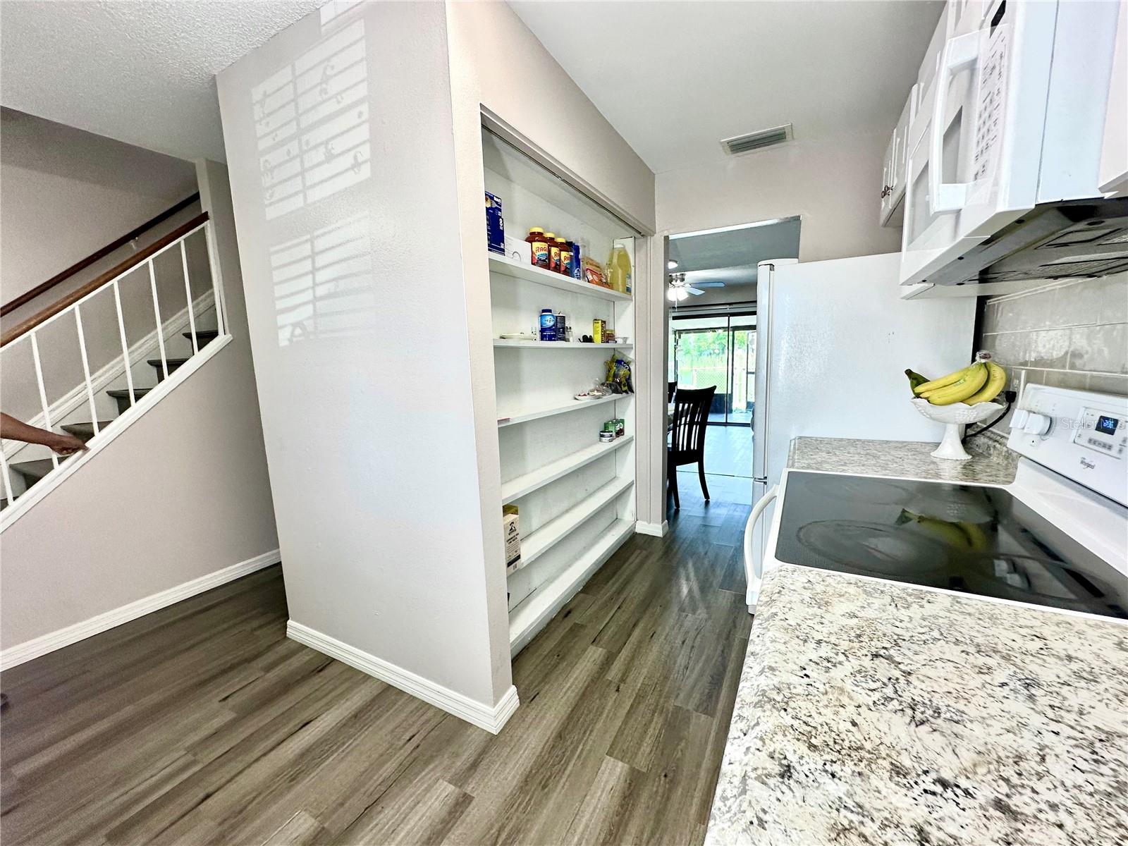 1920 E EDGEWOOD DR #H5, LAKELAND, FL, 33803