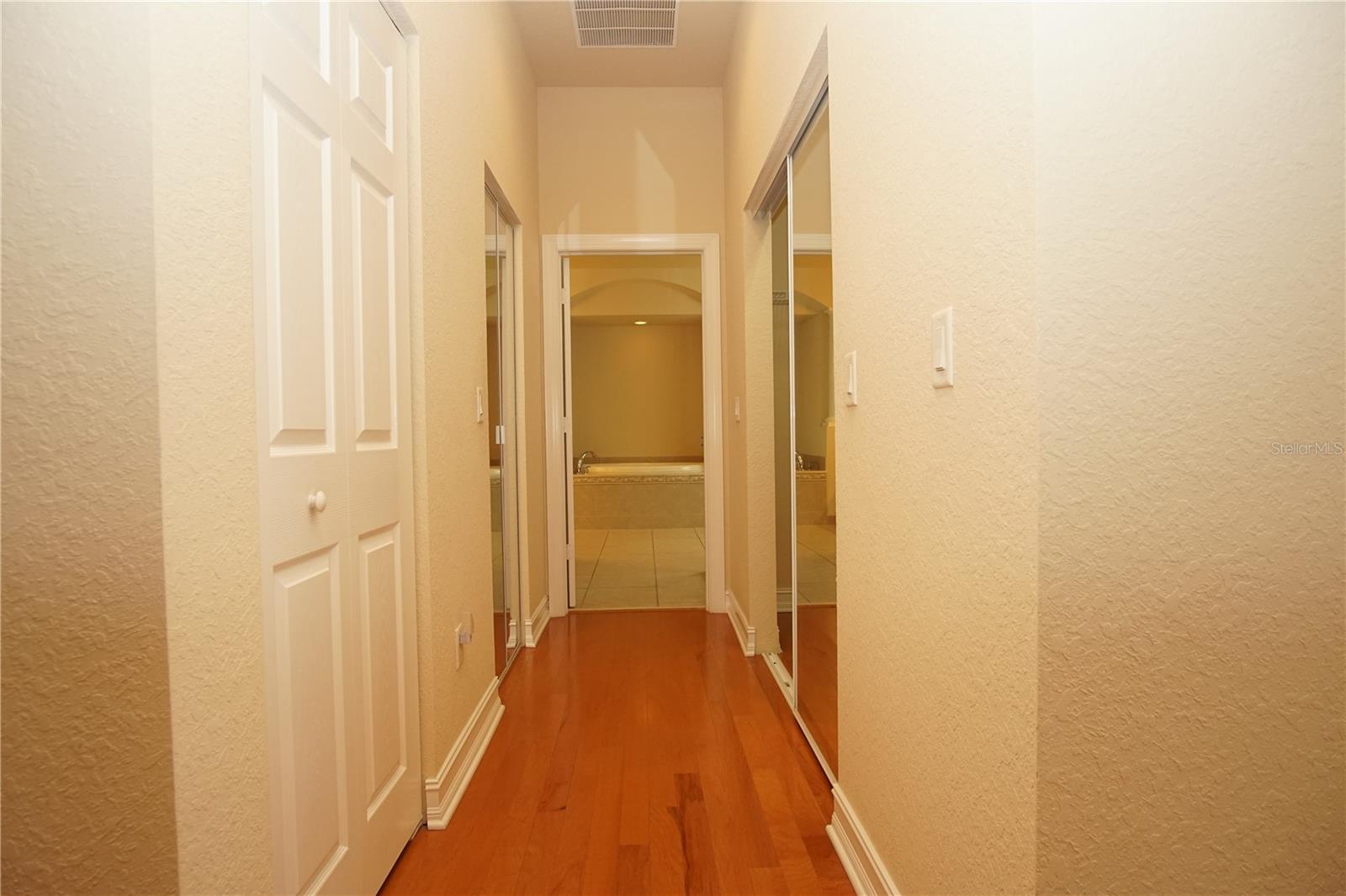 4922 SANDY BROOK CIR, WIMAUMA, FL, 33598