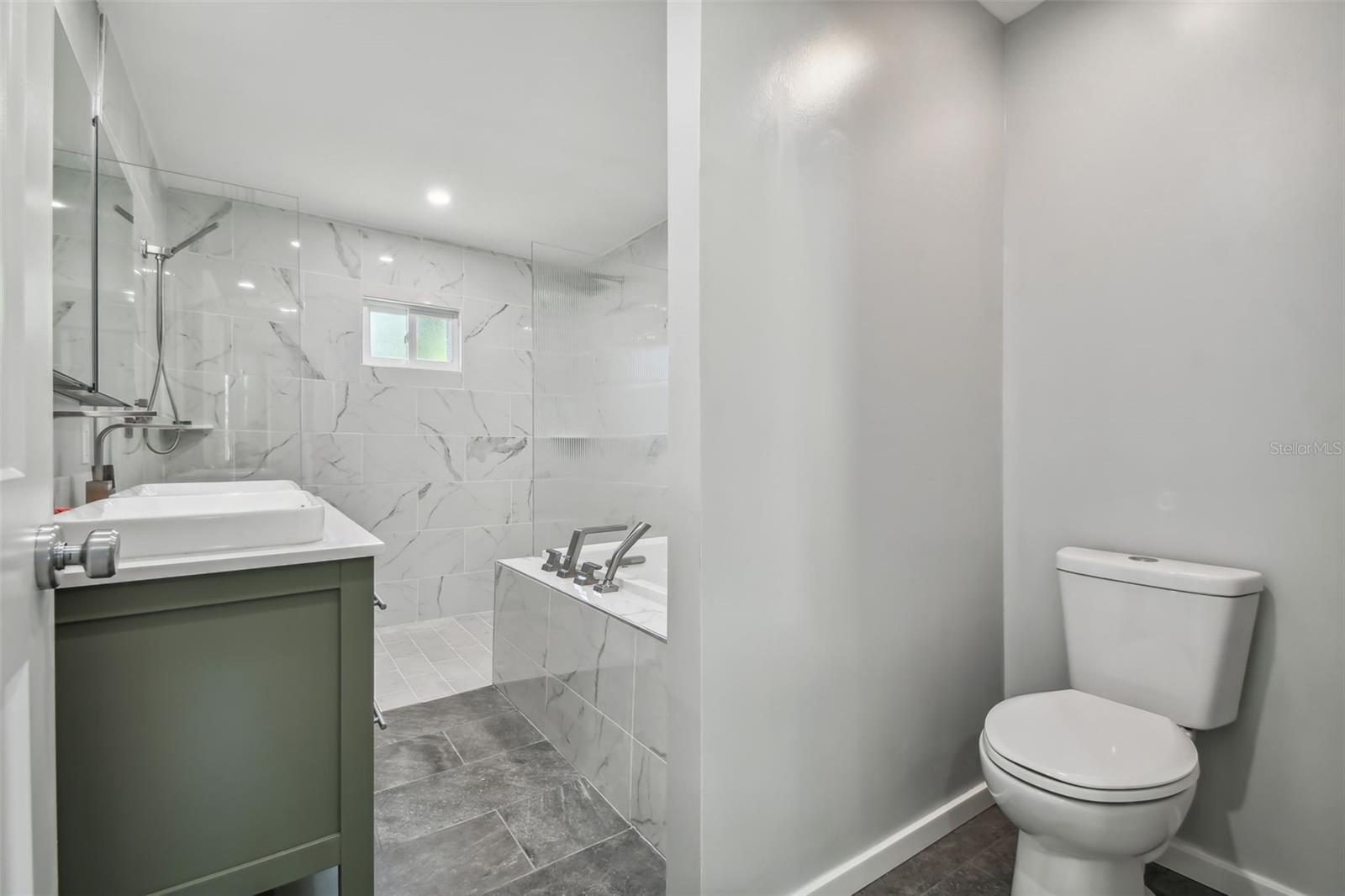 2102 6TH ST, SARASOTA, FL, 34237