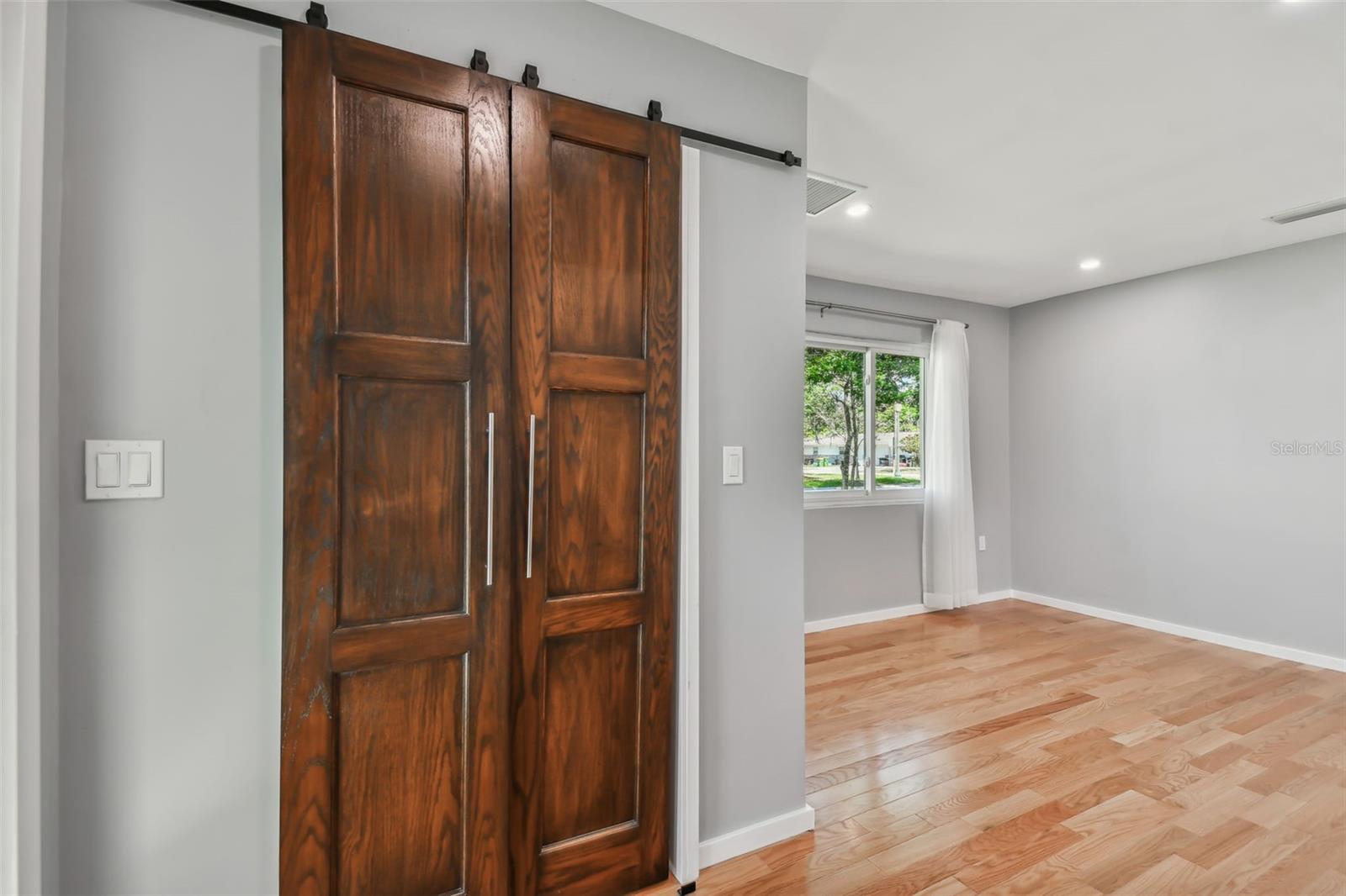 2102 6TH ST, SARASOTA, FL, 34237