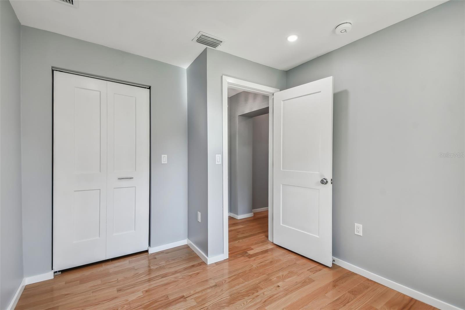 2102 6TH ST, SARASOTA, FL, 34237