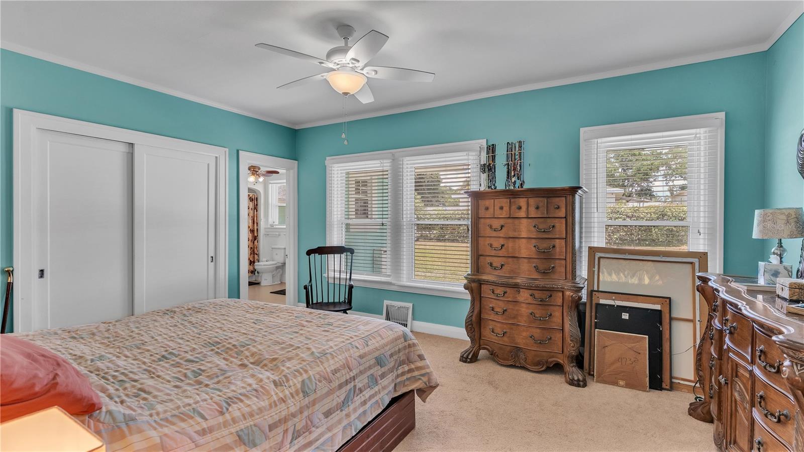 1561 N LAKE HOWARD DR, WINTER HAVEN, FL, 33881