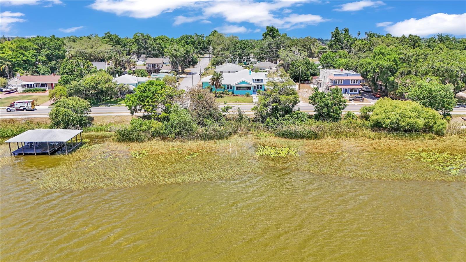 1561 N LAKE HOWARD DR, WINTER HAVEN, FL, 33881