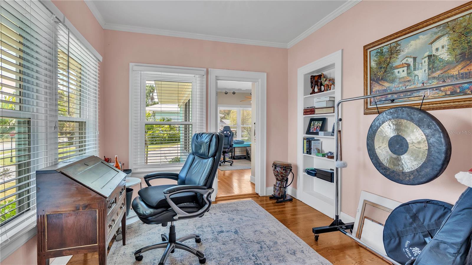 1561 N LAKE HOWARD DR, WINTER HAVEN, FL, 33881