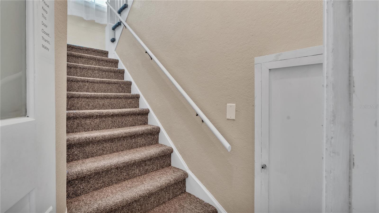 1561 N LAKE HOWARD DR, WINTER HAVEN, FL, 33881