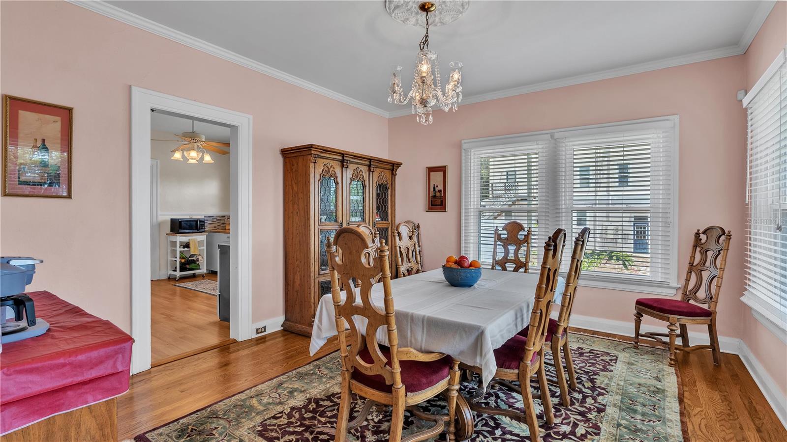 1561 N LAKE HOWARD DR, WINTER HAVEN, FL, 33881