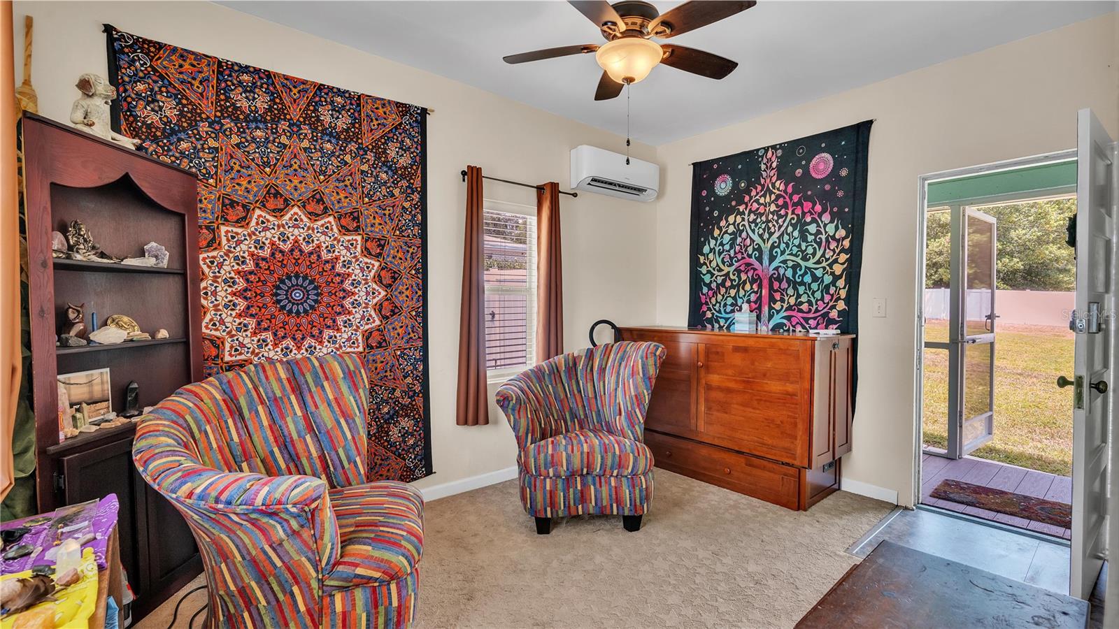 1561 N LAKE HOWARD DR, WINTER HAVEN, FL, 33881