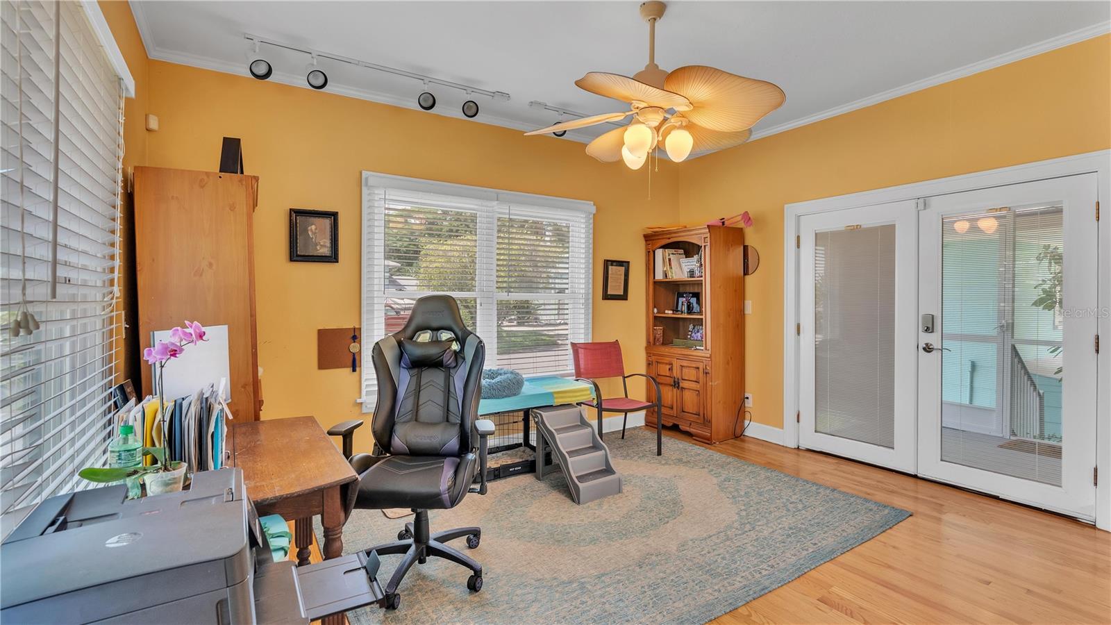 1561 N LAKE HOWARD DR, WINTER HAVEN, FL, 33881