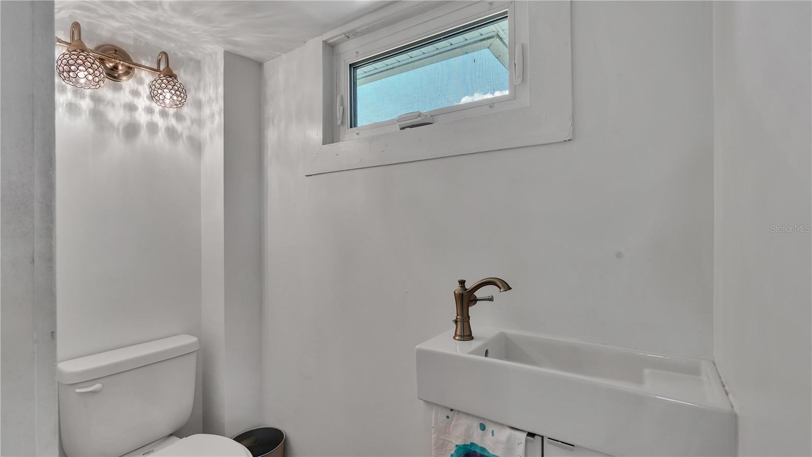 1561 N LAKE HOWARD DR, WINTER HAVEN, FL, 33881