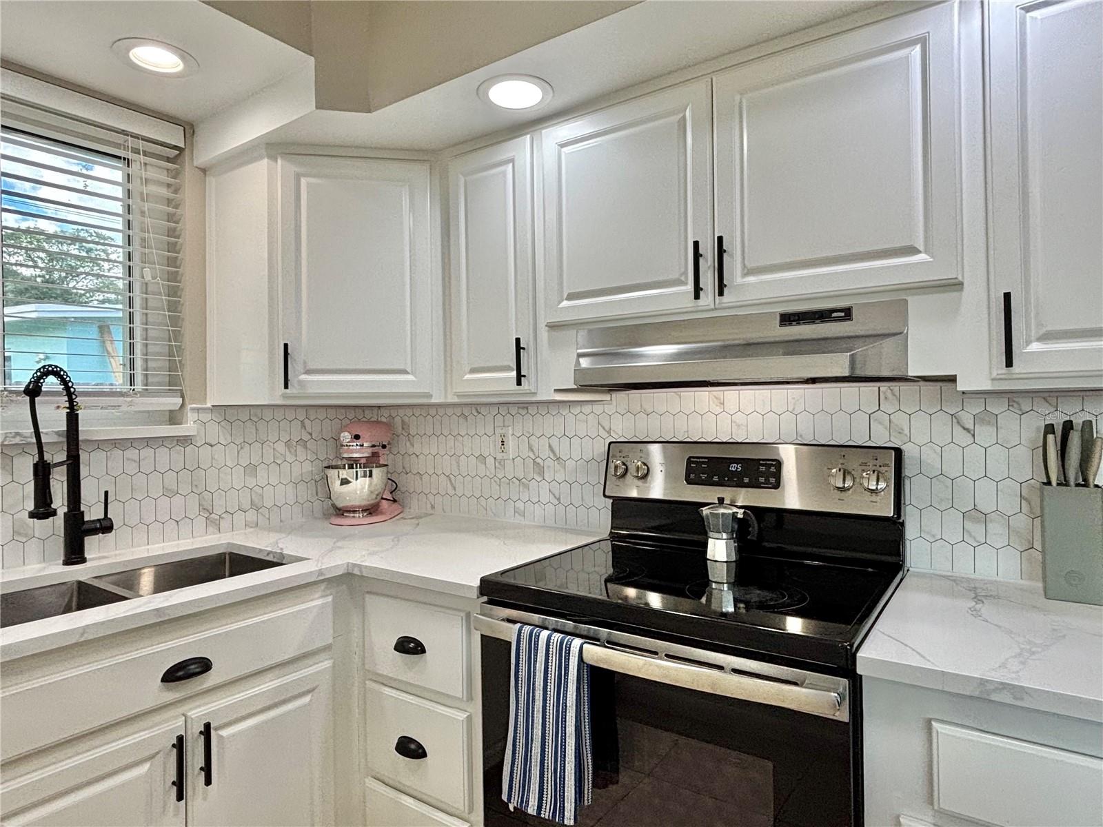 353 SHADY LANE RD, PALM SPRINGS, FL, 33461
