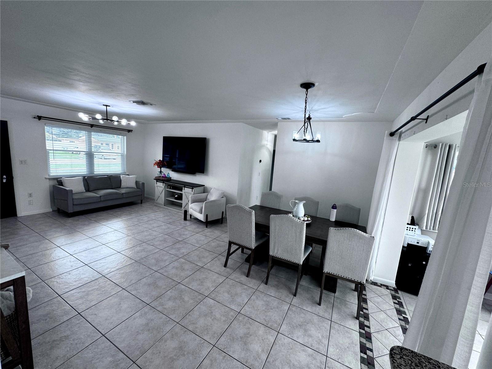 353 SHADY LANE RD, PALM SPRINGS, FL, 33461