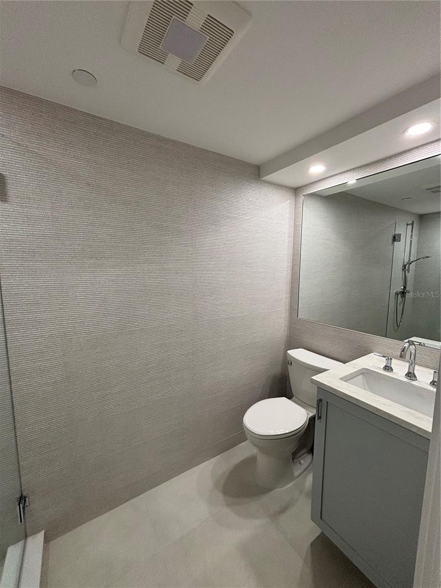 1465 GULF OF MEXICO DR #504, LONGBOAT KEY, FL, 34228