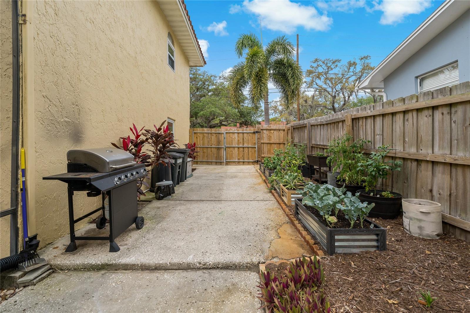 30 KREAMER AVE, TARPON SPRINGS, FL, 34689