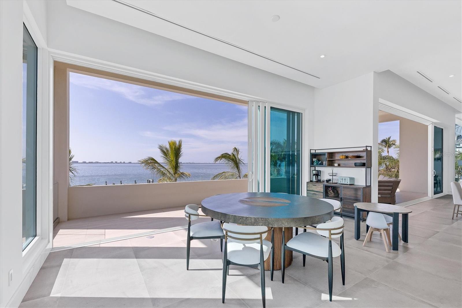 1000 TOCOBAGA LN, SARASOTA, FL, 34236