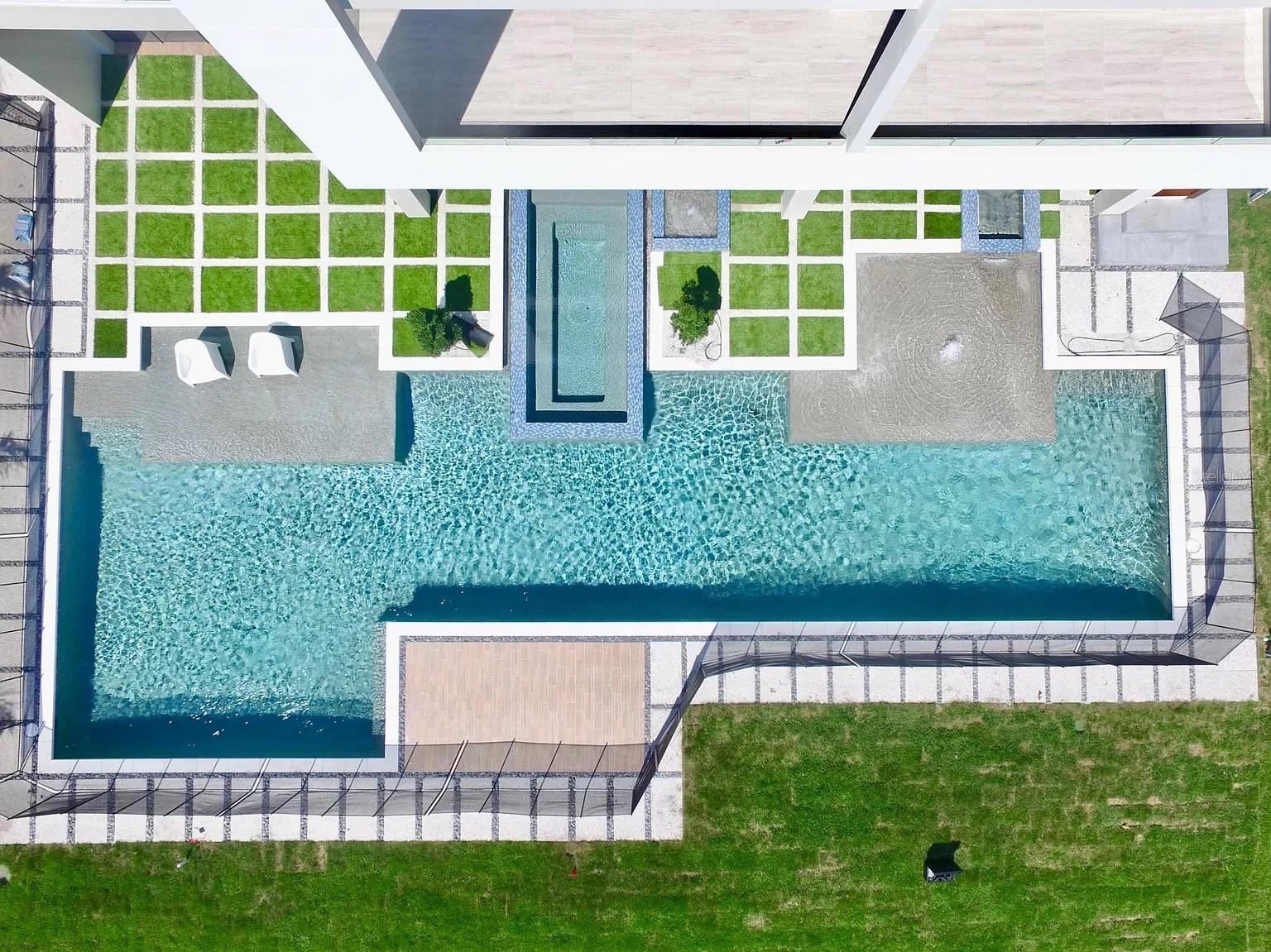 1000 TOCOBAGA LN, SARASOTA, FL, 34236