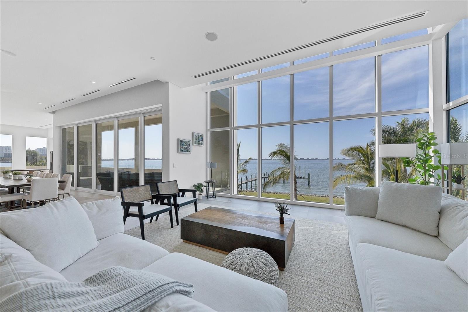 1000 TOCOBAGA LN, SARASOTA, FL, 34236