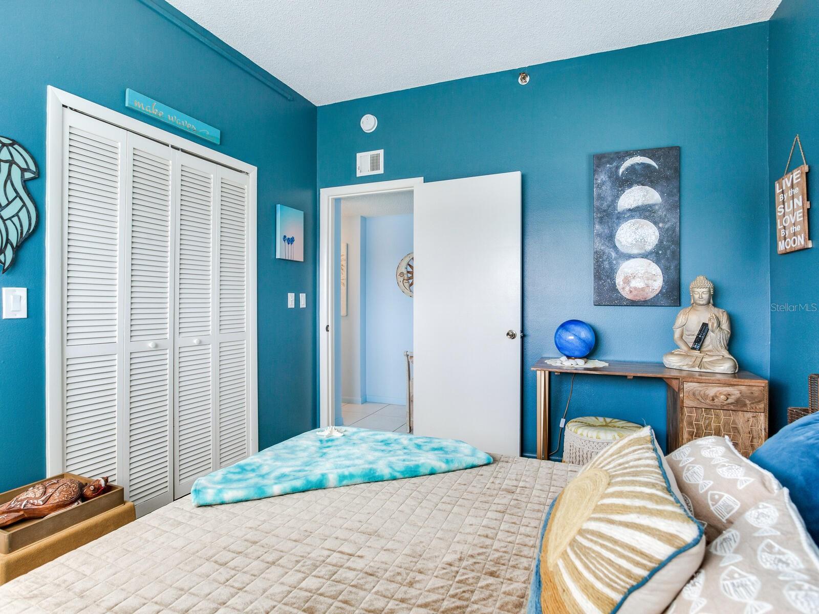 18320 GULF BLVD #102, REDINGTON SHORES, FL, 33708