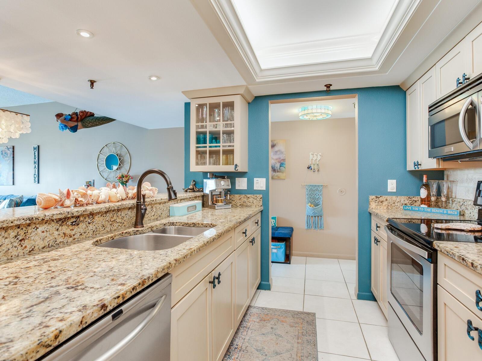 18320 GULF BLVD #102, REDINGTON SHORES, FL, 33708