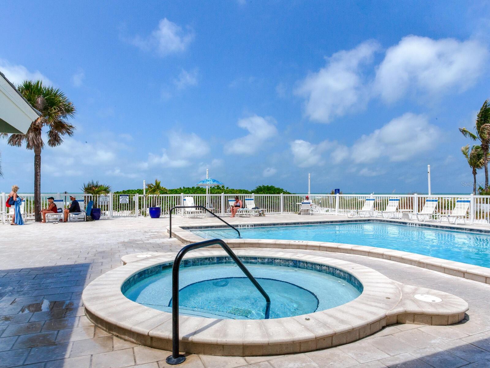 18320 GULF BLVD #102, REDINGTON SHORES, FL, 33708