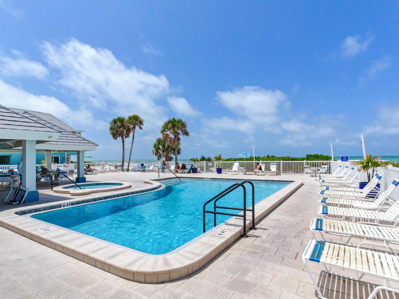 18320 GULF BLVD #102, REDINGTON SHORES, FL, 33708