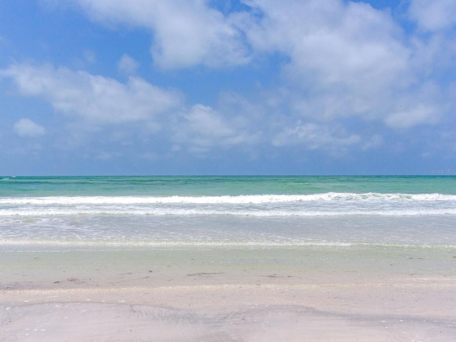 18320 GULF BLVD #102, REDINGTON SHORES, FL, 33708
