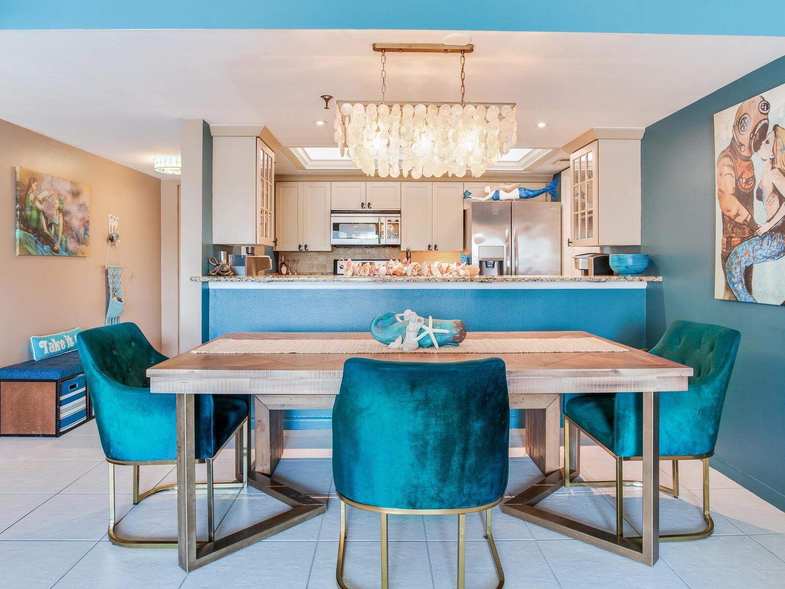 18320 GULF BLVD #102, REDINGTON SHORES, FL, 33708