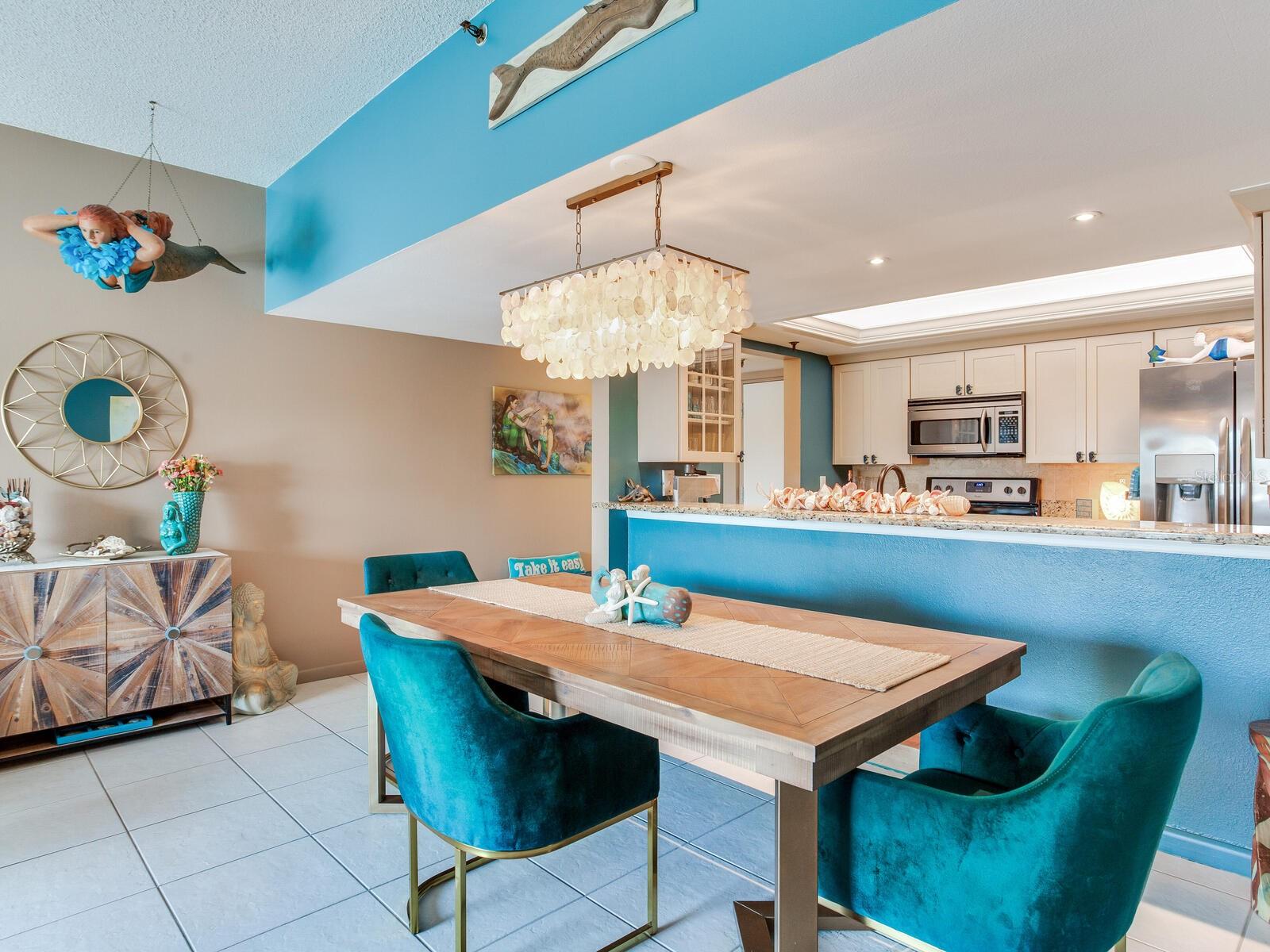 18320 GULF BLVD #102, REDINGTON SHORES, FL, 33708