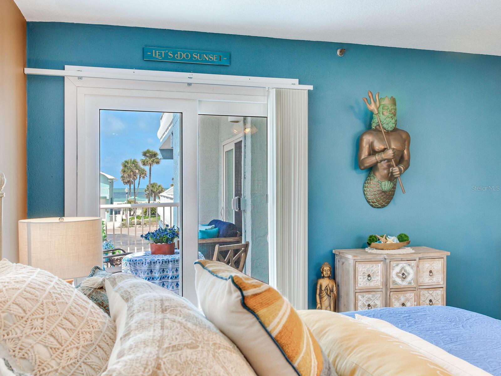 18320 GULF BLVD #102, REDINGTON SHORES, FL, 33708