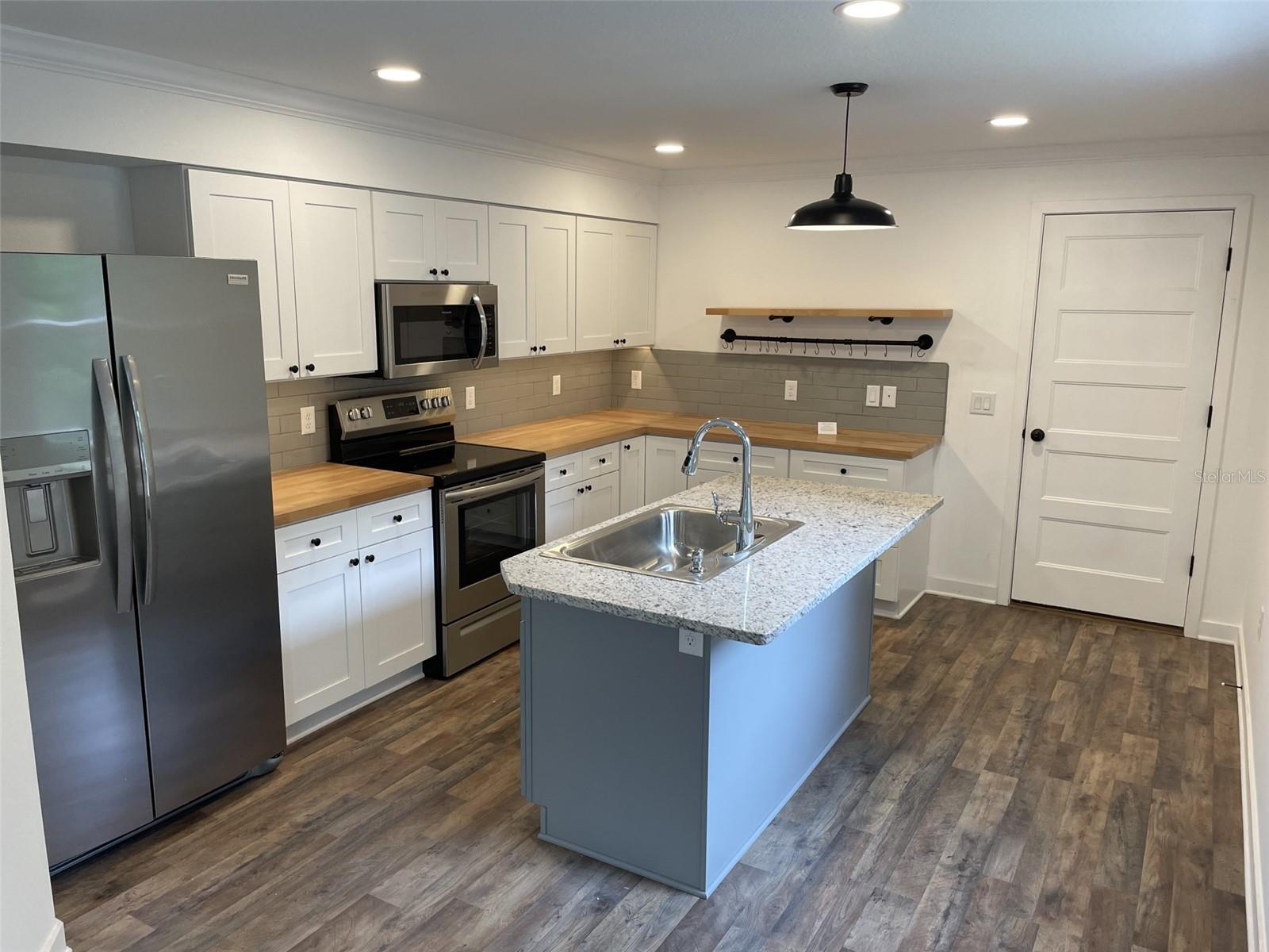 41 OAK ST, BROOKSVILLE, FL, 34601
