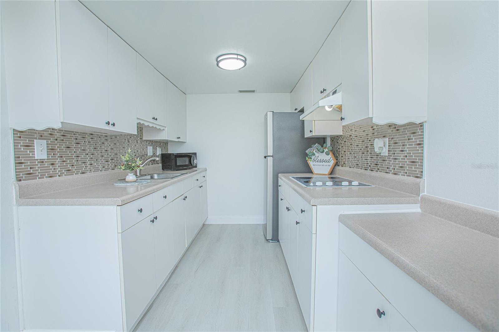 1048 PLANTATION DR #E-9, KISSIMMEE, FL, 34741