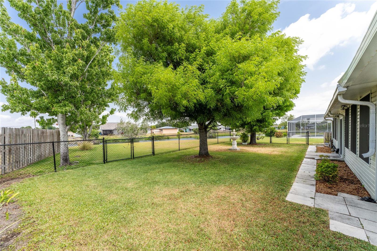 2255 EASY ST, PORT CHARLOTTE, FL, 33952
