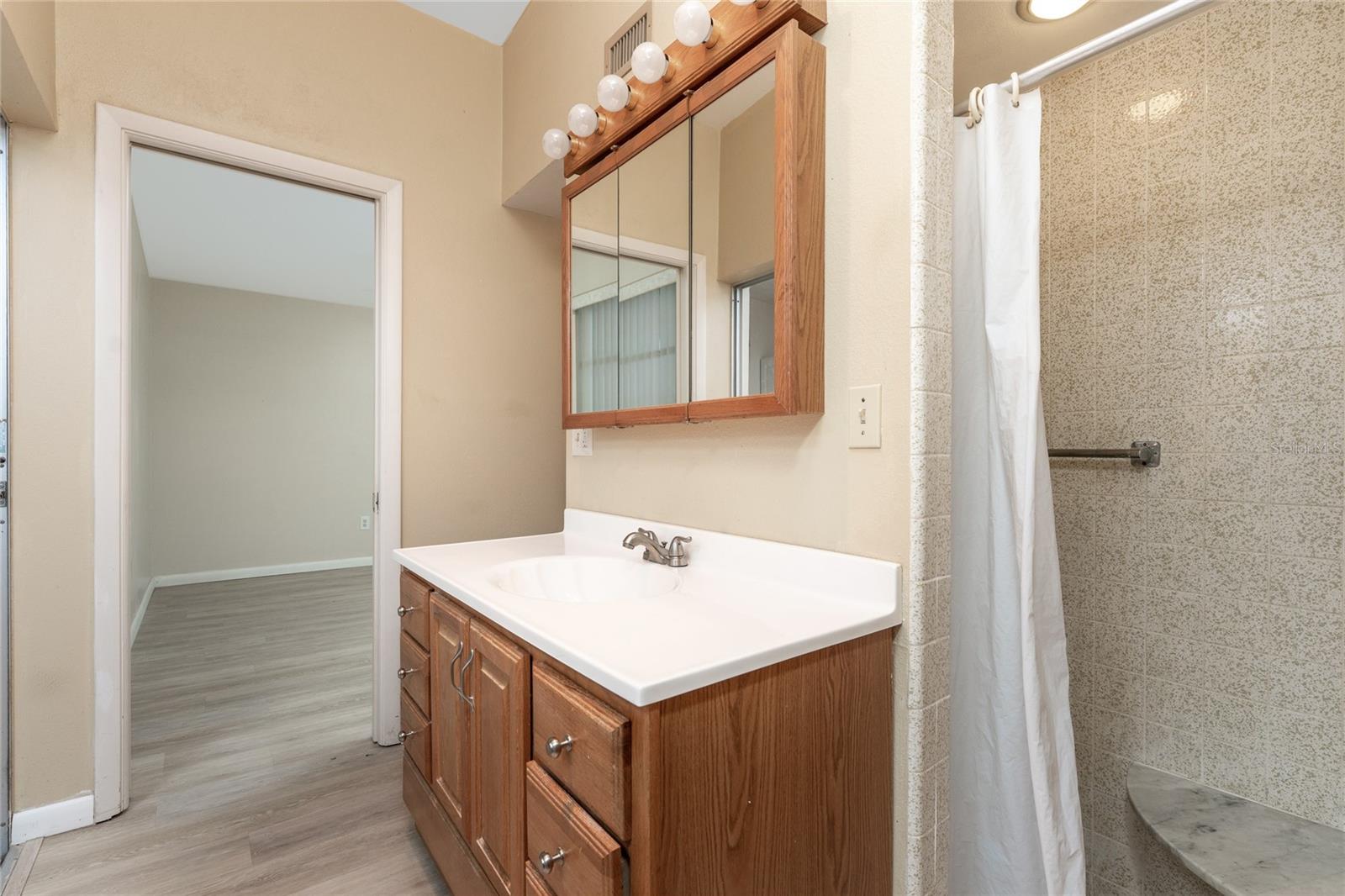 2255 EASY ST, PORT CHARLOTTE, FL, 33952