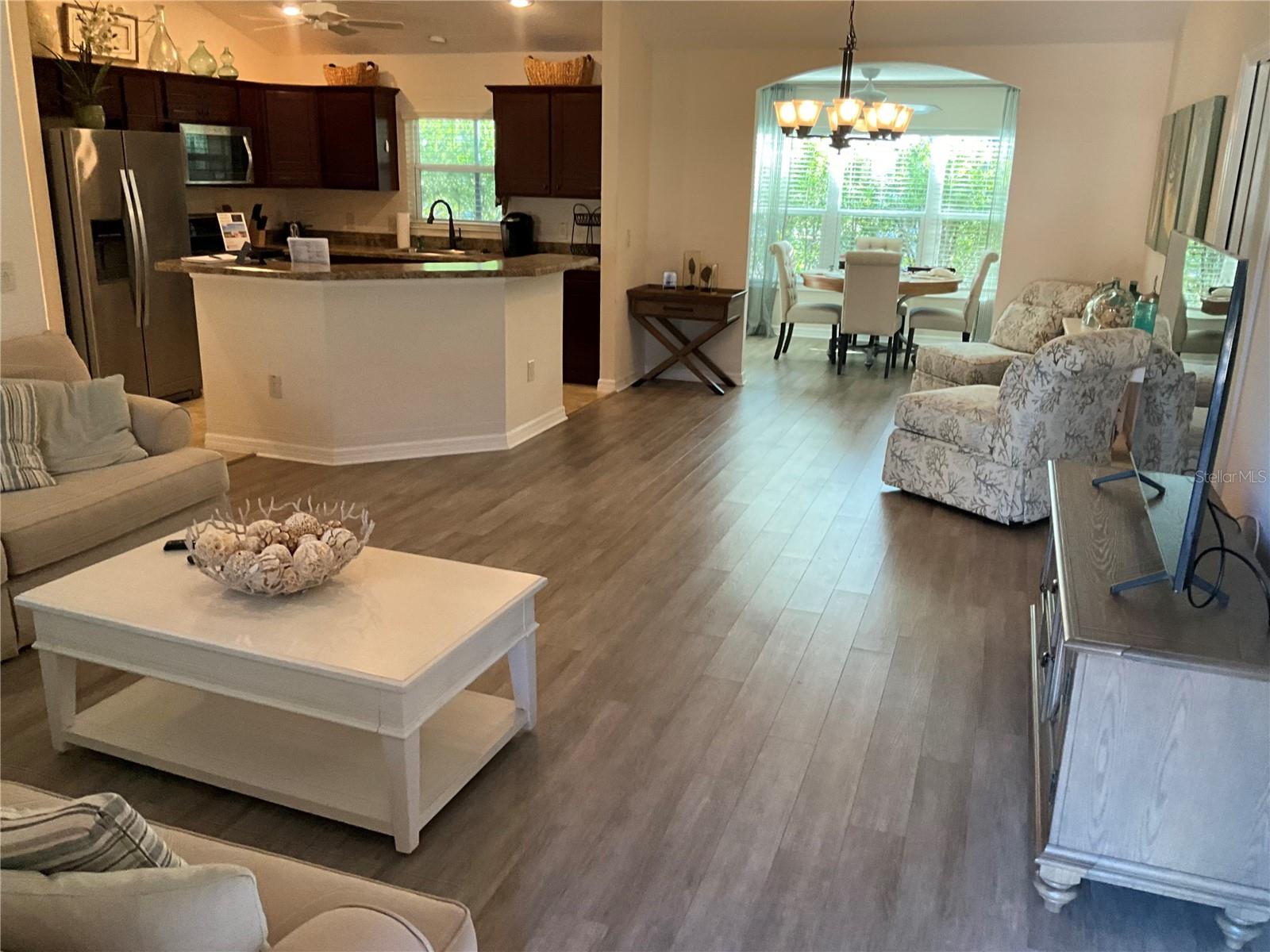 5596 CEDAR WAXWING DR, THE VILLAGES, FL, 32163