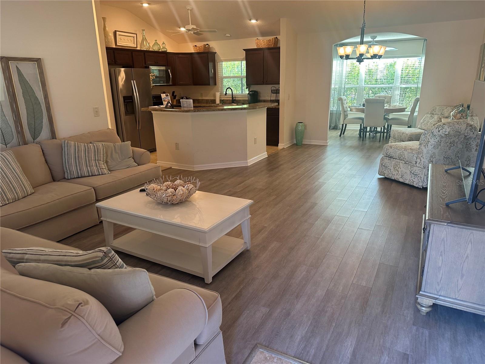 5596 CEDAR WAXWING DR, THE VILLAGES, FL, 32163